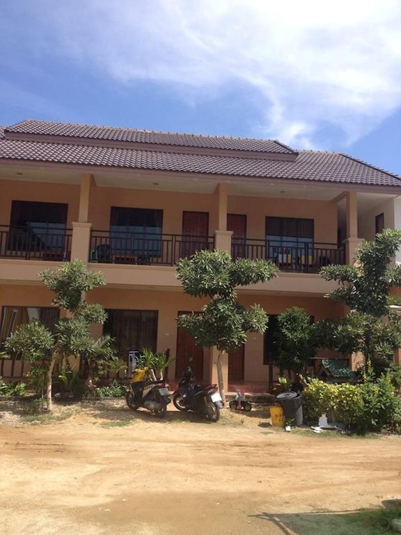 Bank Guest House Haad Rin Extérieur photo