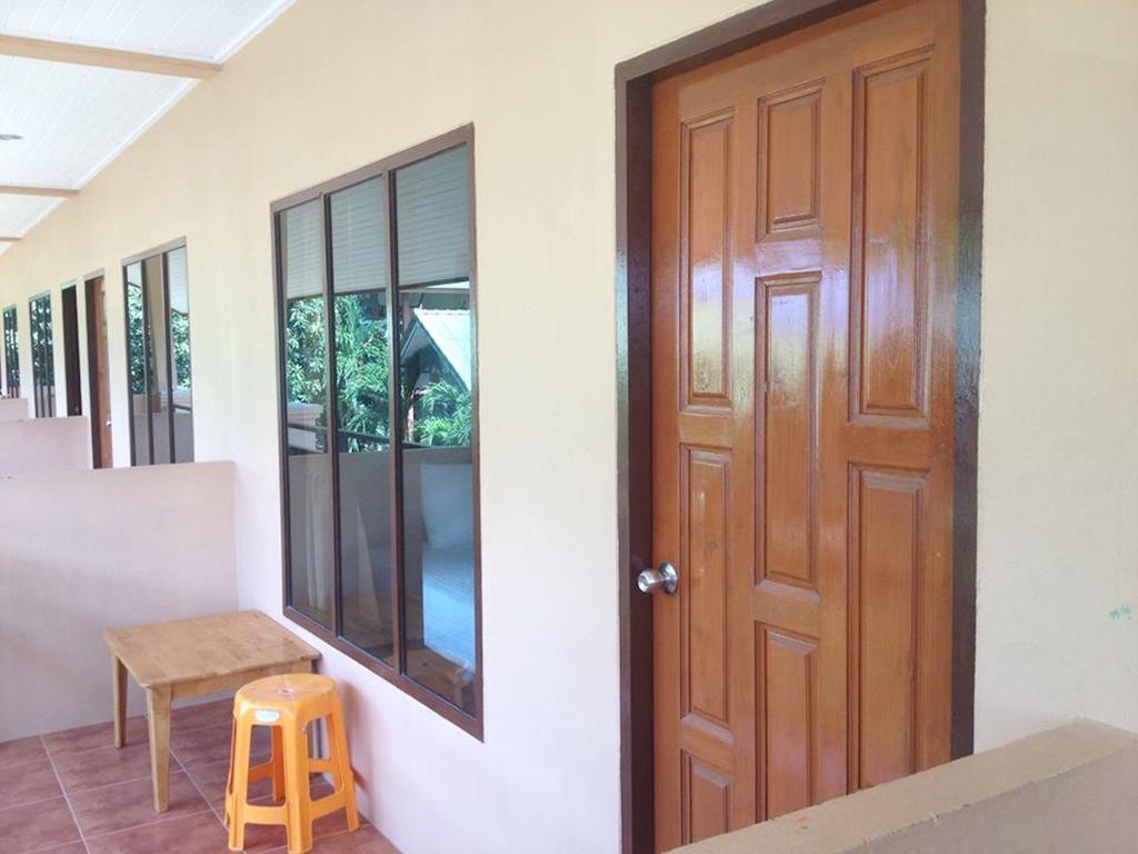 Bank Guest House Haad Rin Extérieur photo