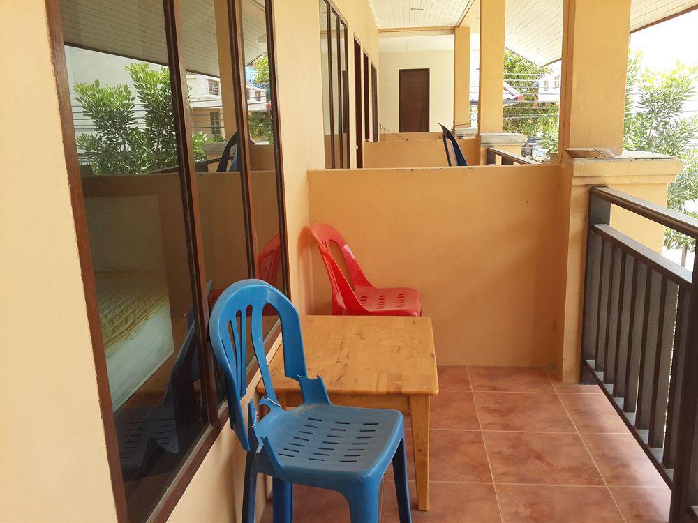 Bank Guest House Haad Rin Extérieur photo