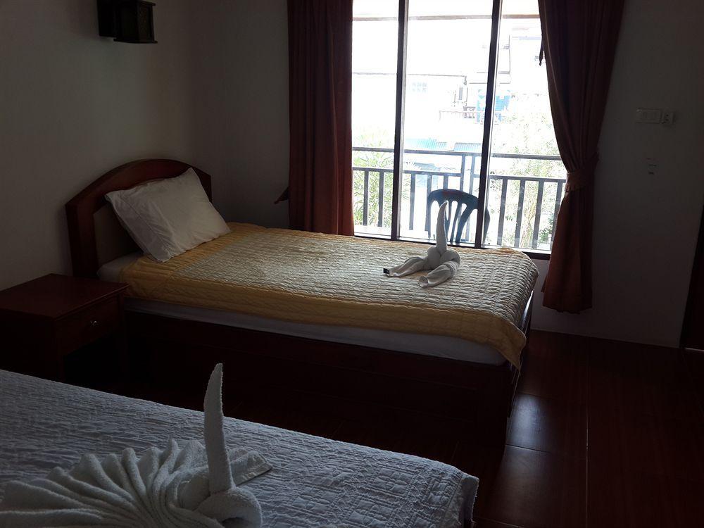 Bank Guest House Haad Rin Extérieur photo