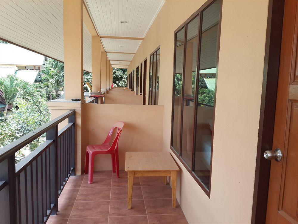 Bank Guest House Haad Rin Extérieur photo