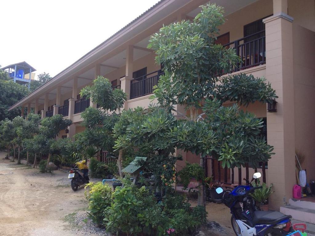 Bank Guest House Haad Rin Extérieur photo
